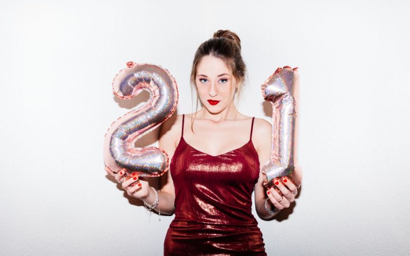 21st Birthday Photoshoot Ideas