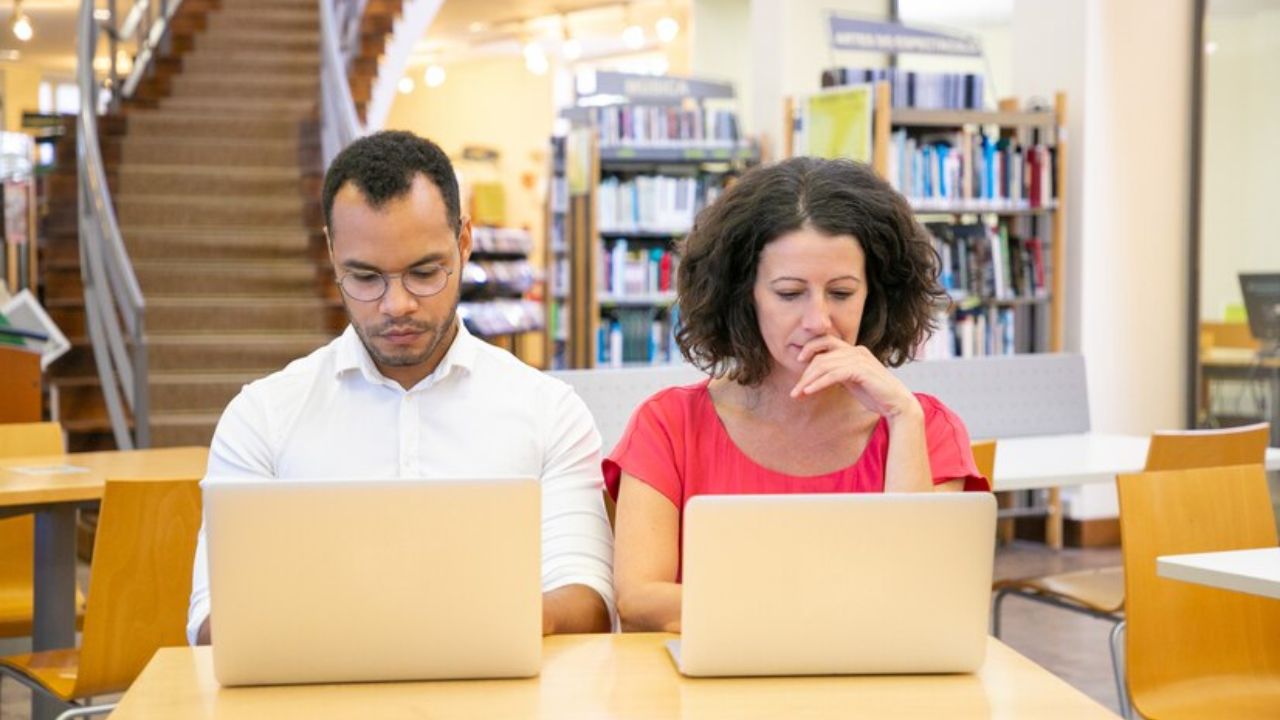 Do Universities Look At GCSEs And ALevel Certificates