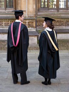 Does Oxford University Have Uniforms? Traditions and History