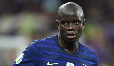 n'golo kante salary